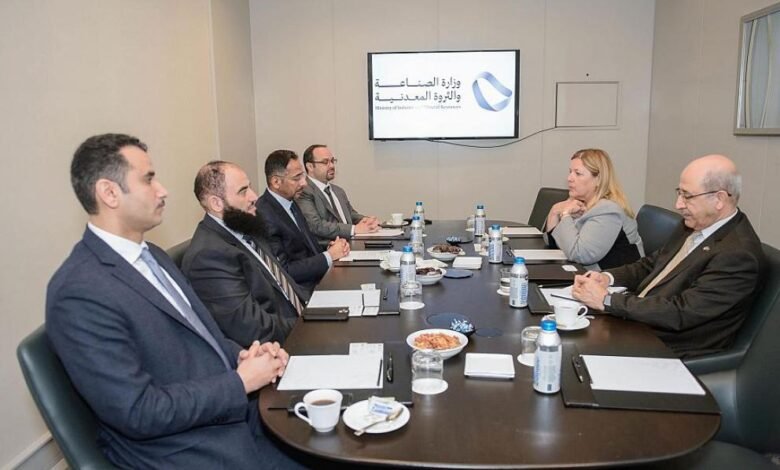 مباحثات سعودية أمريكية حول تعزيز الاستثمار والتعاون الصناعي