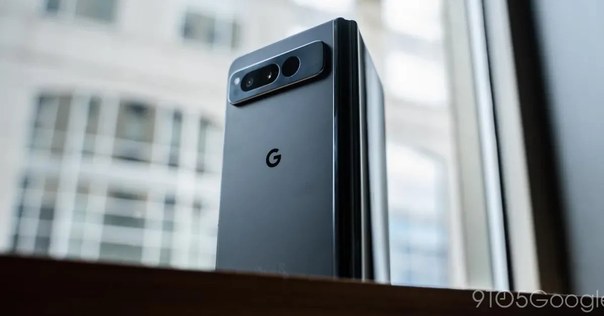 iPhone Fold وGalaxy المستقبلي لنسخ Google Pixel Fold الأصلي