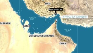 سفينة تتعرض لمقذوف في هرمز وإجلاء الطاقم بحسب UKMTO