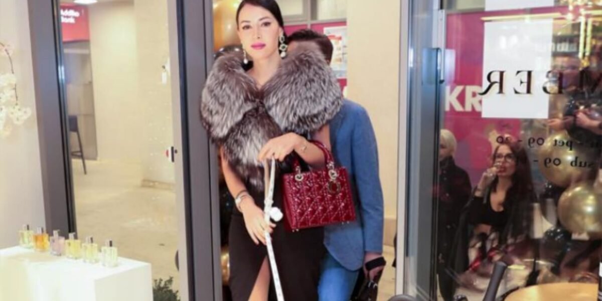 Supermodel Nesrin Sanad Mesmerizes Her Audience Attention